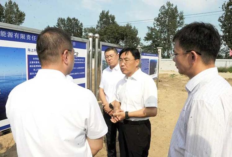 李军调研重点项目建设情况