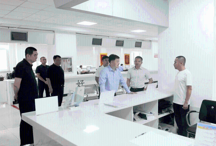 姚华明到盖州市调研群众身边不正之风和腐败问题集中整治工作